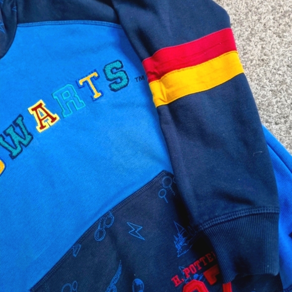 Girls Blue hogwarts Harry potter hoodie. 12 years. Marks & Spencer - Picture 2 of 4